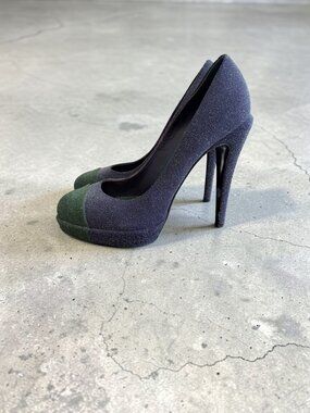 CHANEL Purple Green Glitter Platform Heels Size 39.5 / US 9.5
